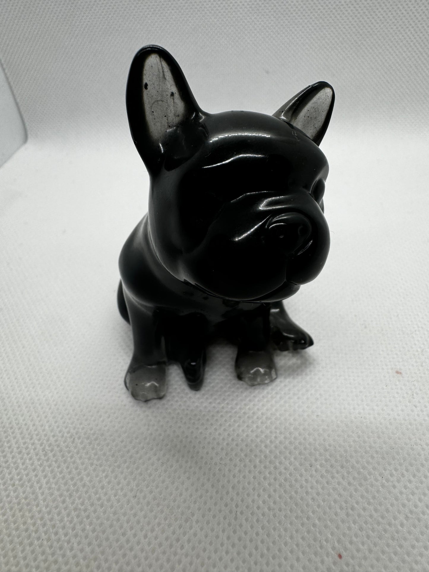 Mini statuette bouledogue noir – Fait main