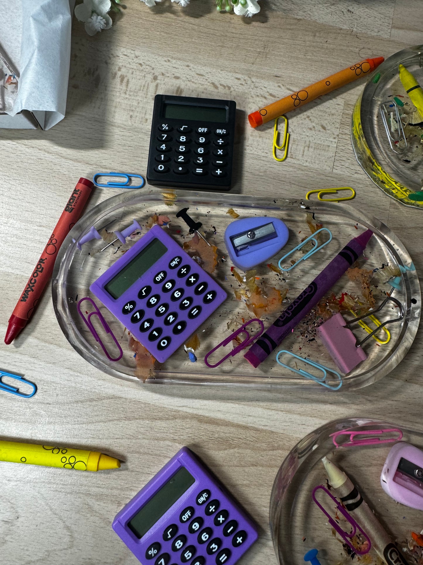 Vide-poche personnalisé – Accessoires d’école en résine