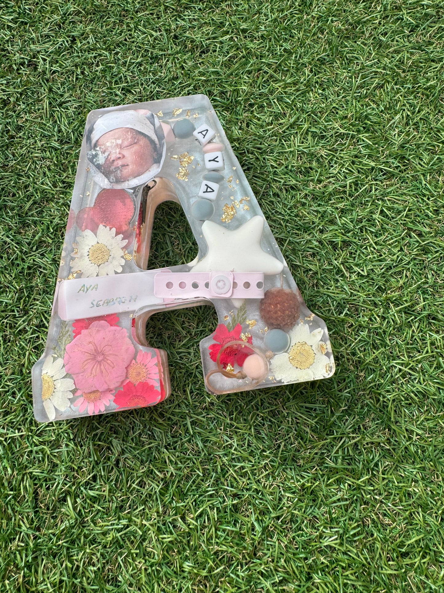 Lettres de naissance personnalisées – Souvenirs précieux en résine