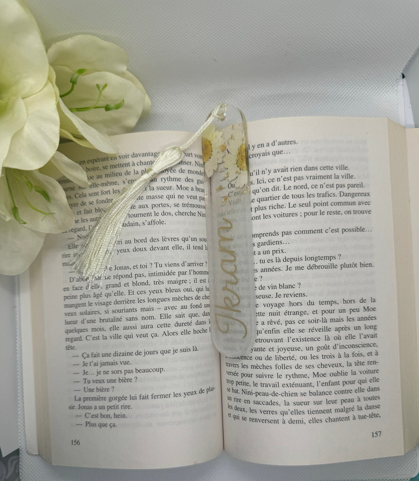 🌺 Marque-Page Floral - Couleurs Assorties et Éclatantes 📖