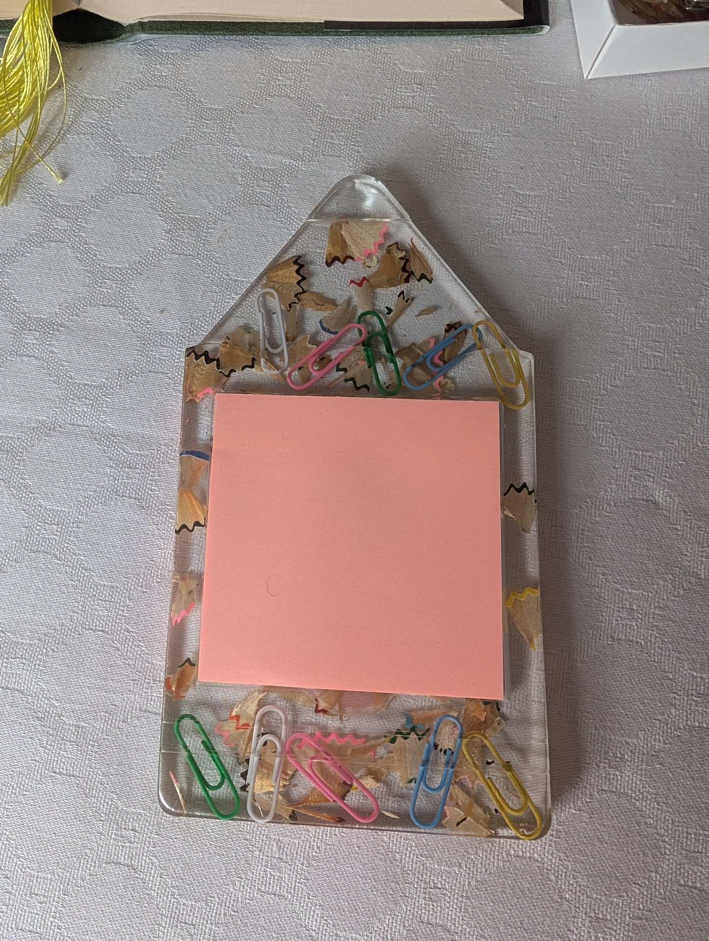 Le Support Post-it "Bureau" 📝